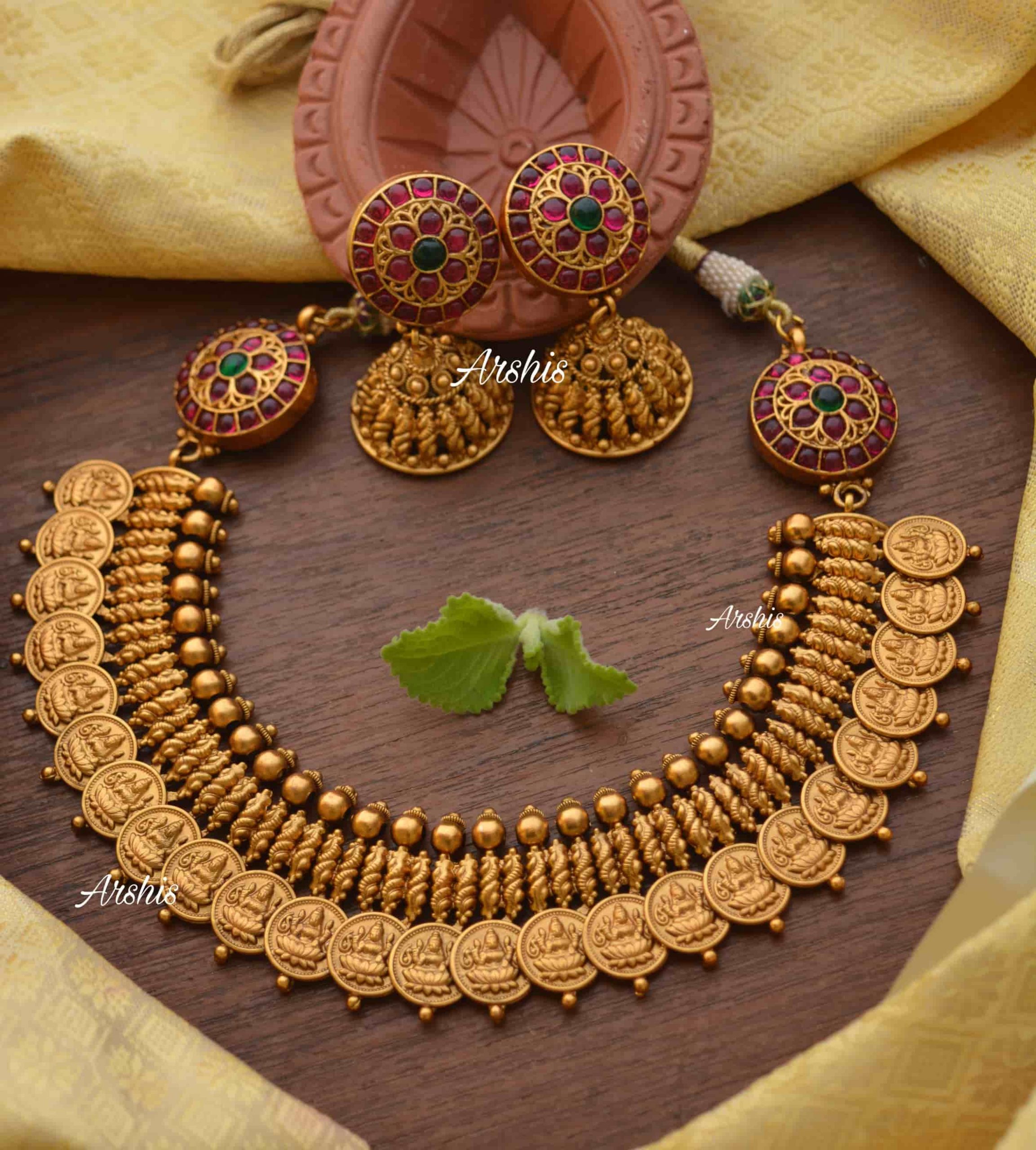 Real Gold Look AD Stone Lakshmi Coin Necklace – Happy Pique