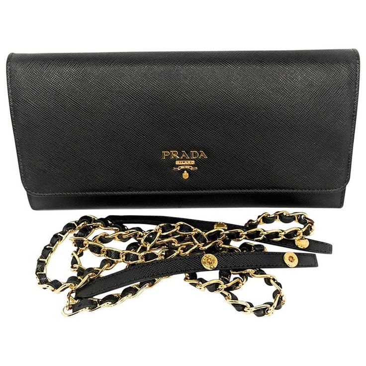 PRADA saffiano Wallet On Chain