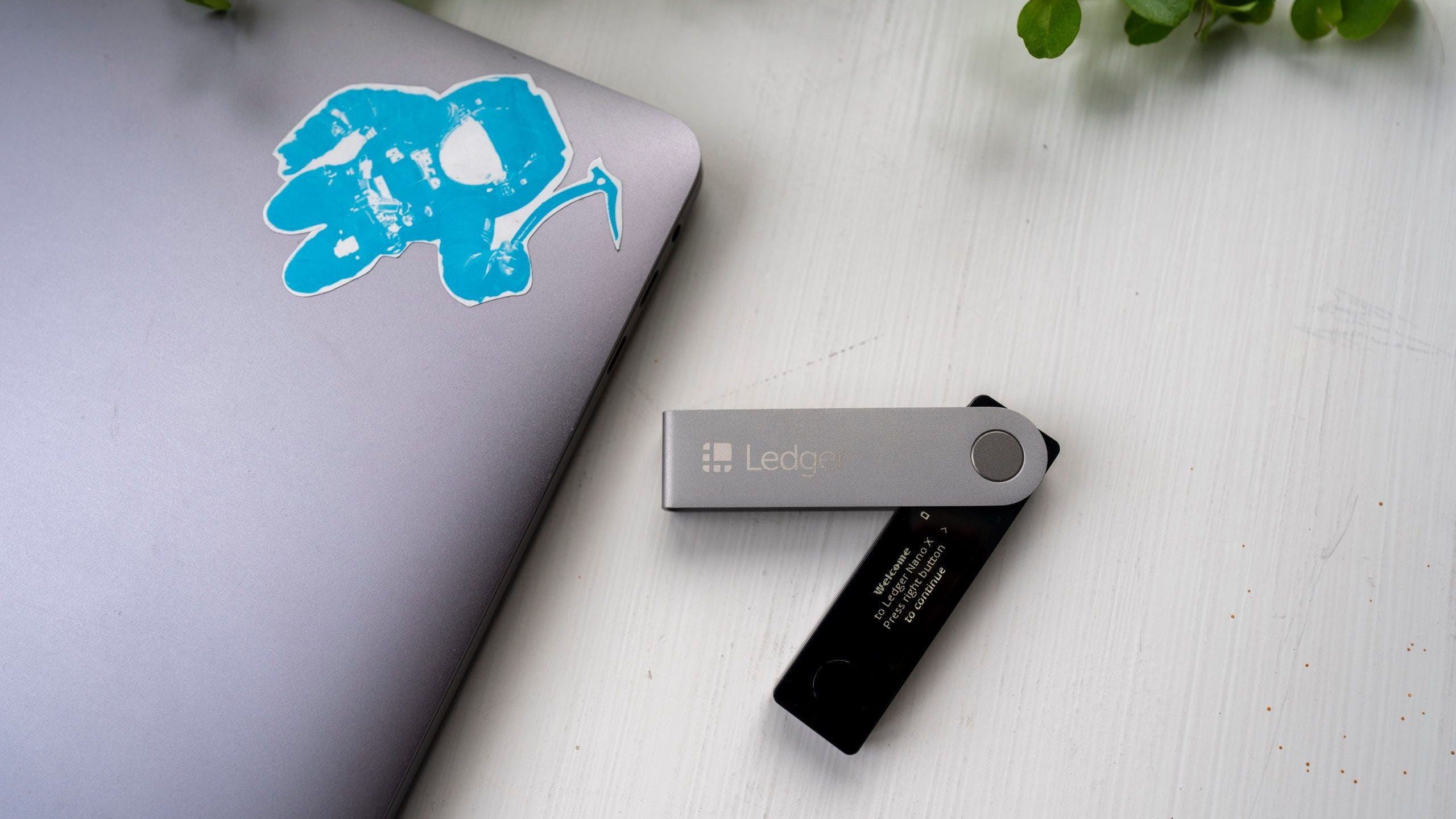 Hardware Wallet & Crypto Wallet - Security for Crypto | Ledger