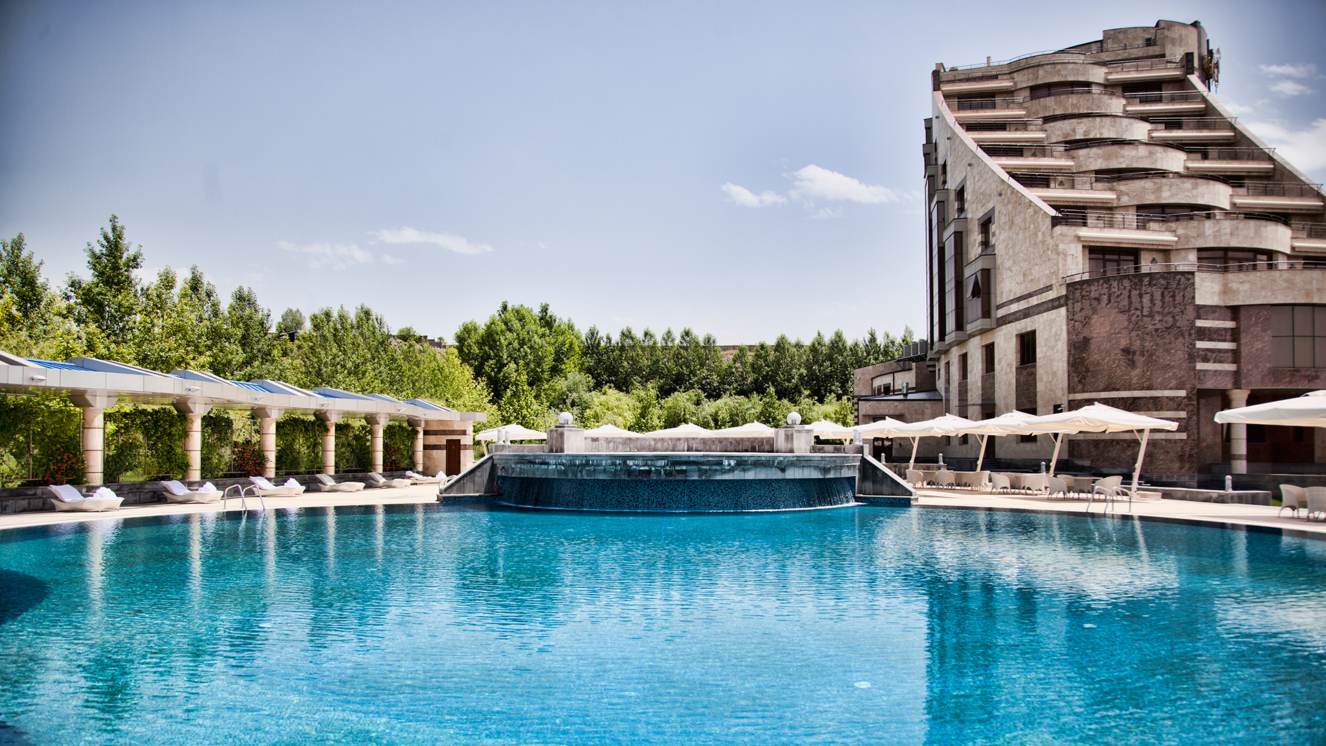 Hotels with Swimming Pool in Armenia