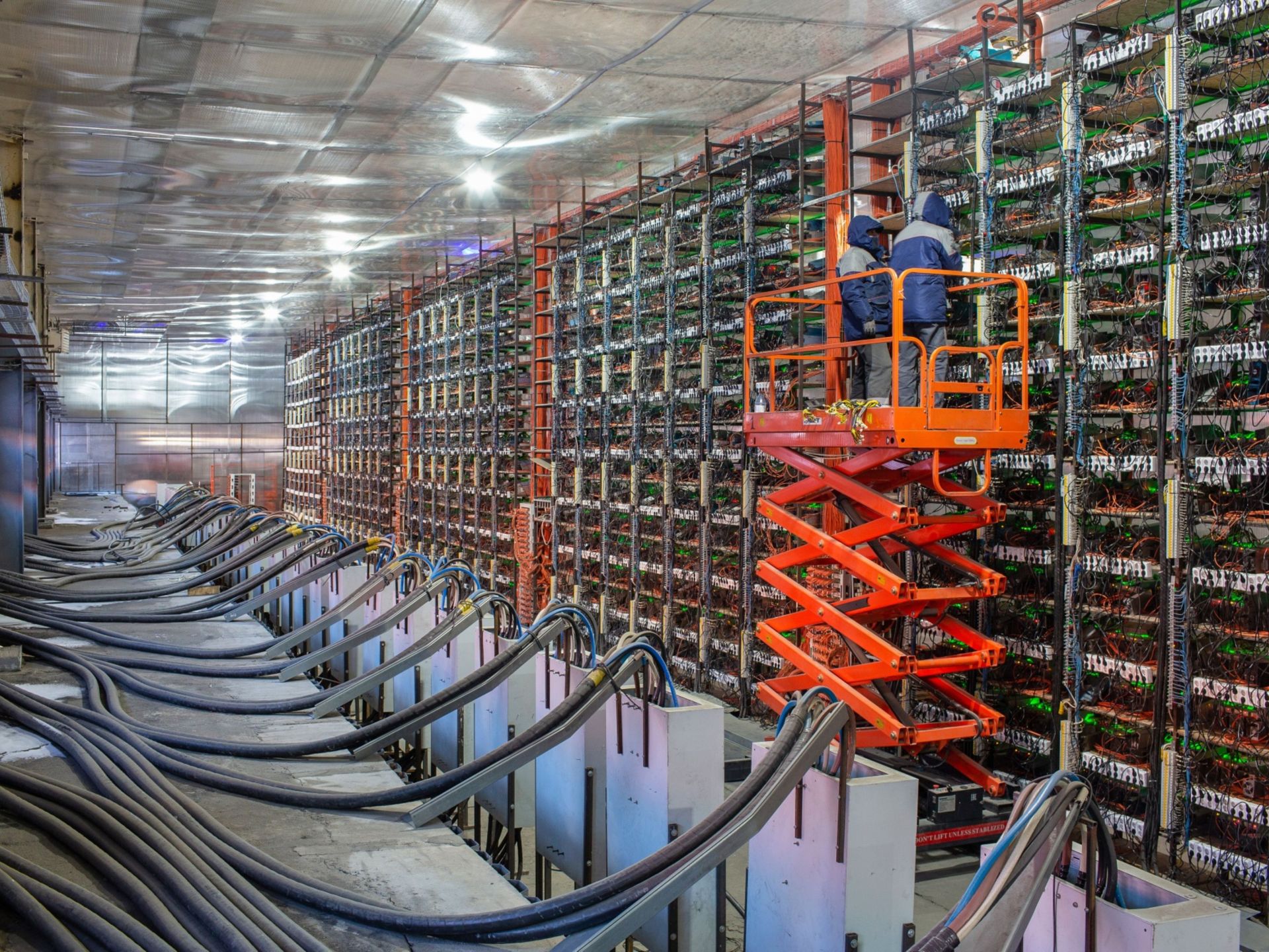 As bitcoin miners go green, China's ban could be a 'trillion-dollar' present to US