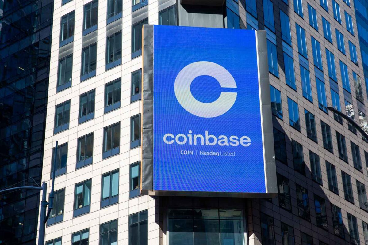 Coinbase Overcharging Glitch Likely Worldpay, Visa's Fault | Fortune Crypto