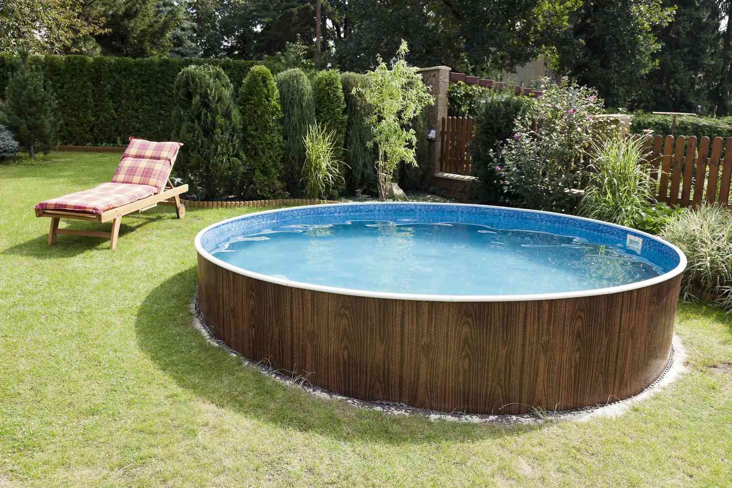 Build A DIY Pool In Your Backyard To Beat The Summer Heat