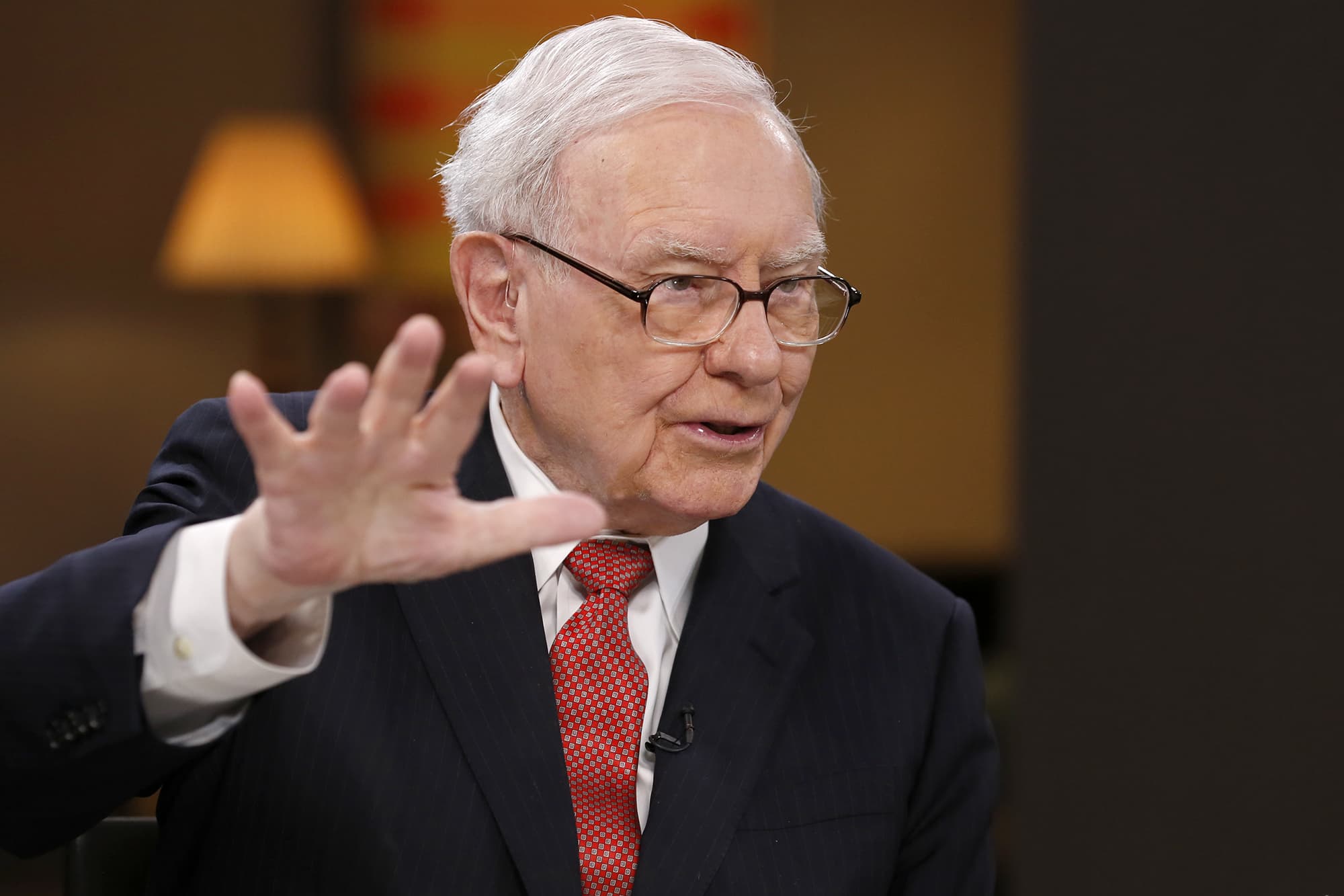 Is Warren Buffett Warming Up To Bitcoin? Berkshire Hathaway Profits Big From Crypto Investment