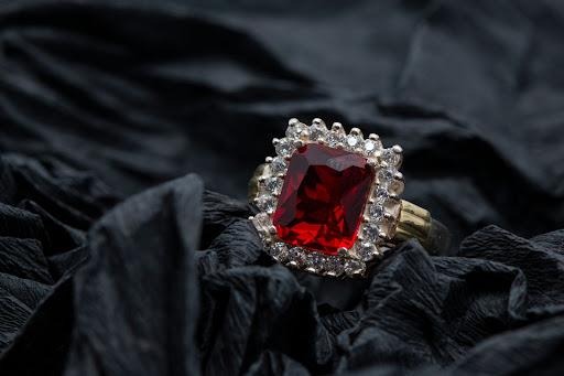 ORIGINAL RUBY STONE MANIK Cts – Viha Online