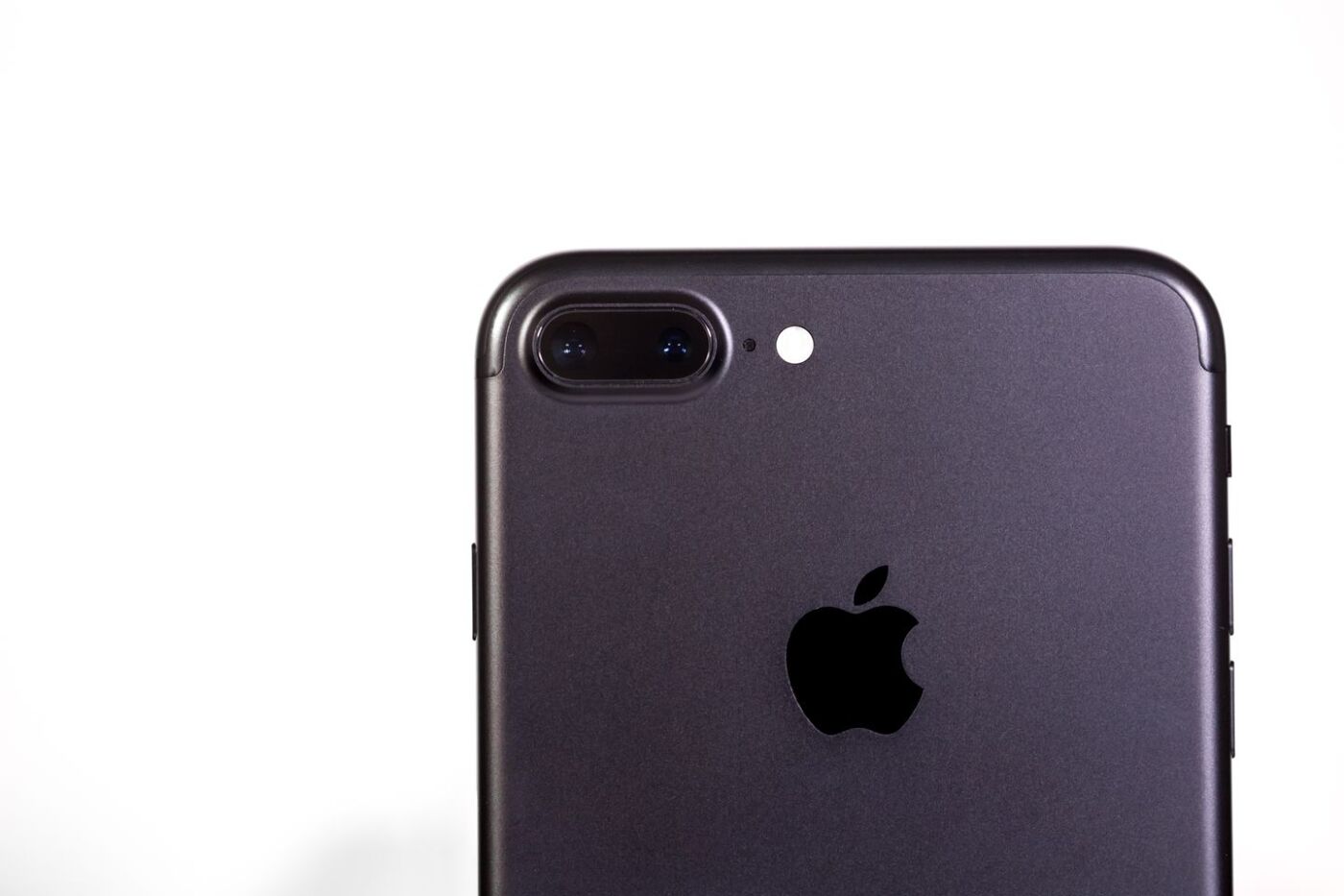 I wish I never bought my iPhone 14 Pro | Digital Trends