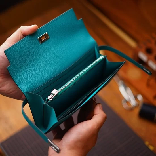 Hermes Kelly Wallet | Bragmybag