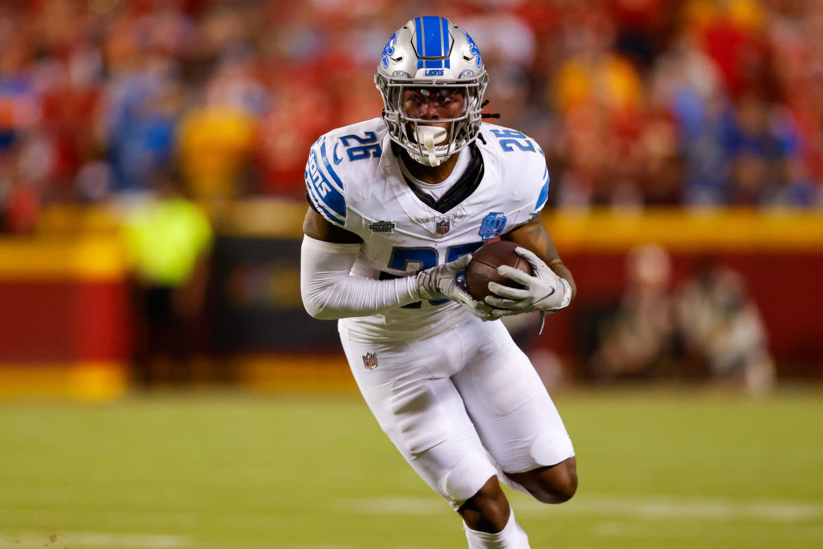 Fantasy football week 9: 5 trade targets to buy low and 5 to sell high