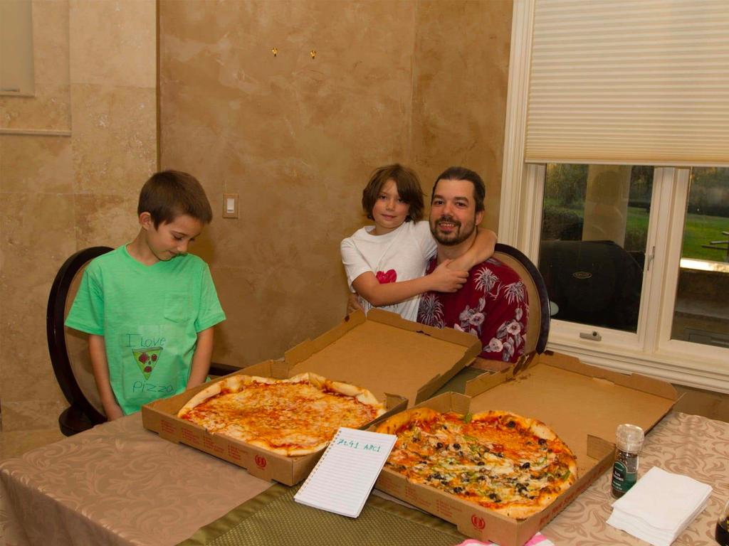 The Story Behind Bitcoin Pizza Day And Its Significance | Mudrex Learn