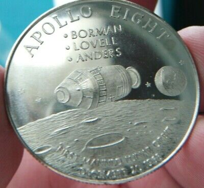 Shell Token - Man in Flight (#19 - Borman, Lovell and Anders, Apollo 8, ) - France – Numista