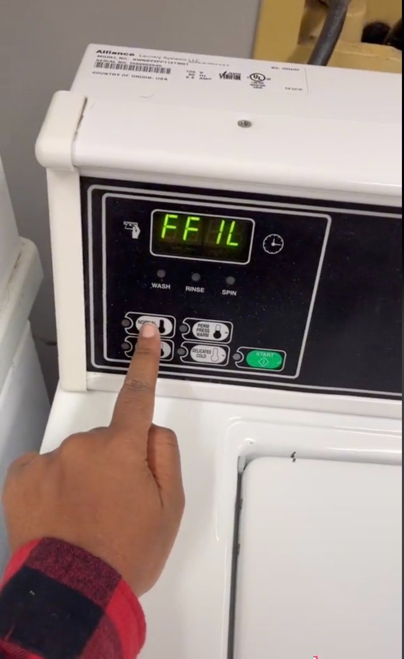 How to Hack Coin-Operated Laudromat Machines for Free Wash & Dry Cycles « Null Byte :: WonderHowTo