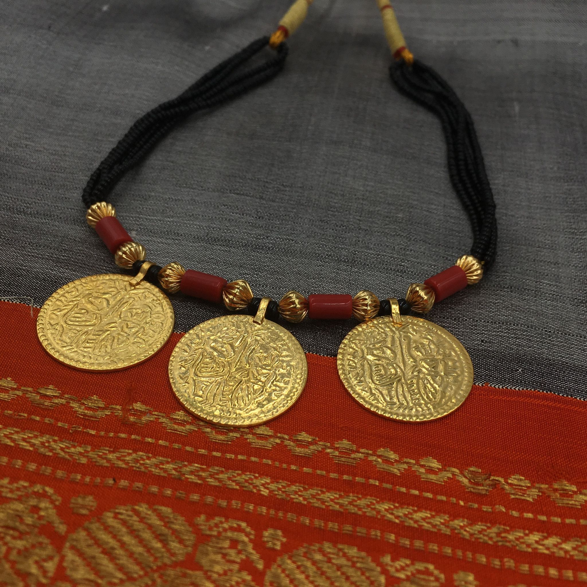 Lovely 22k Gold Coin Pendant 10 gm- Goddess Lakshmi Design