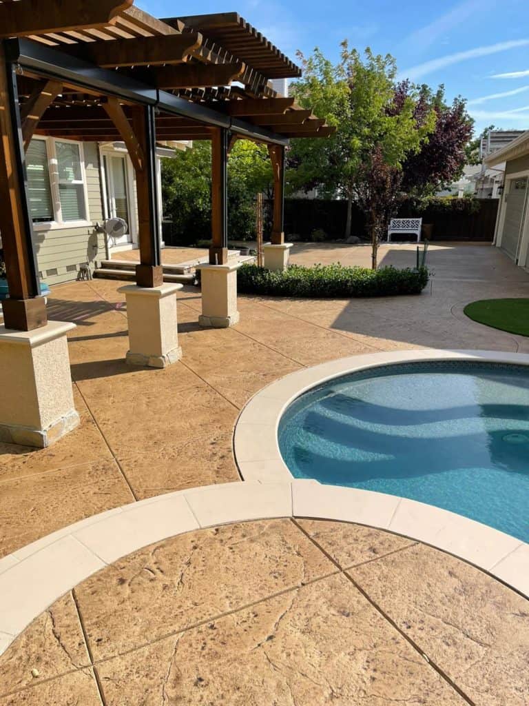 How Do you Diamond Grind a Concrete Pool Deck?