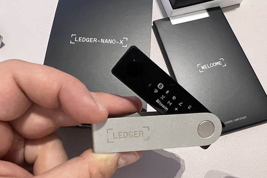 Ledger Wallet Review: Is It Still Safe in ?