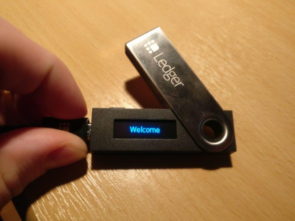 Ledger Nano S Plus - Retro Gaming - Hardware wallet - Ledger Official Partner - cointime.fun