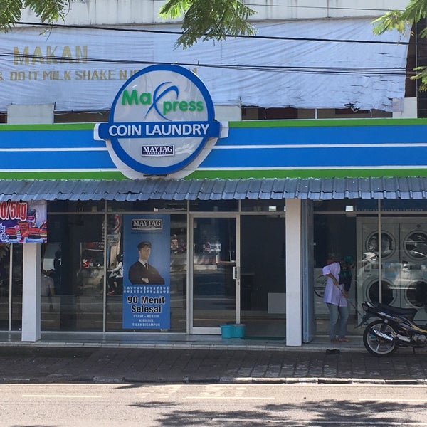 Maxpress Coin Laundry in Bandung