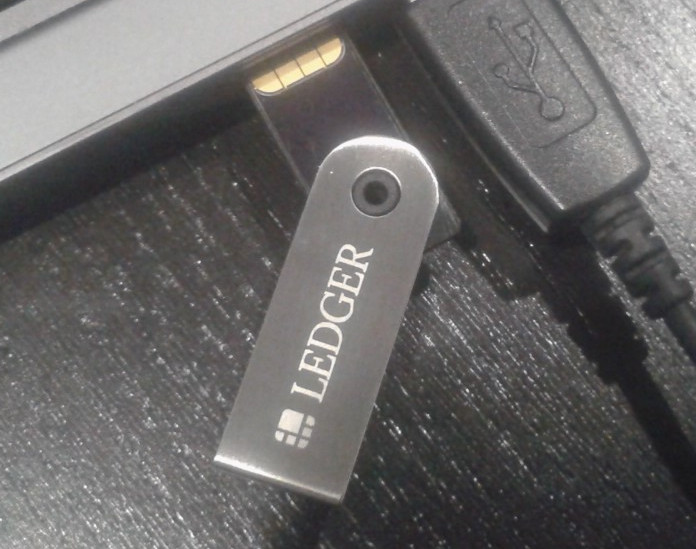 Can You Put Crypto on a USB Drive? - ORDNUR