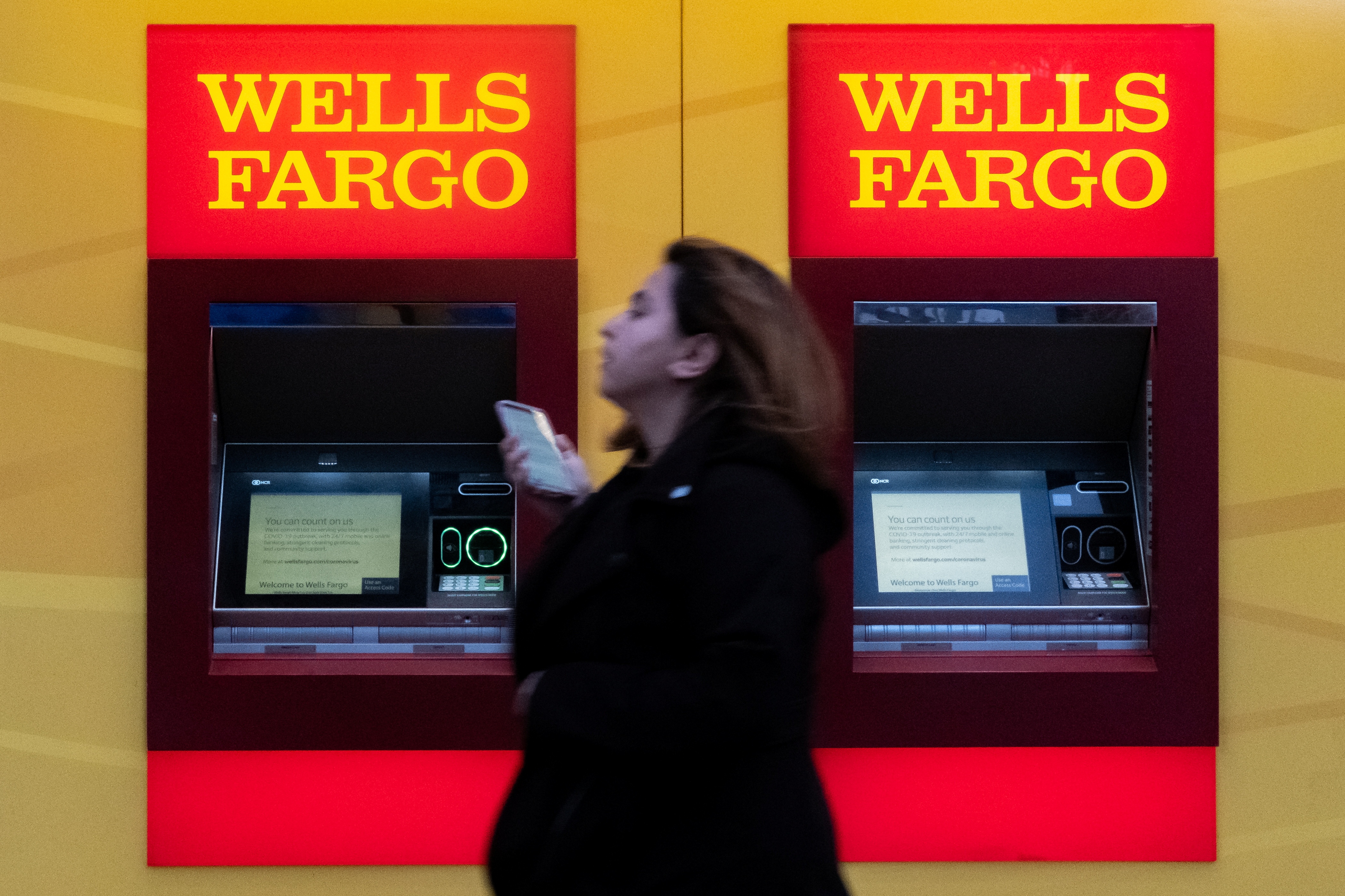 Wells Fargo Bars Credit Card Holders from Purchasing Crypto | Finance Magnates